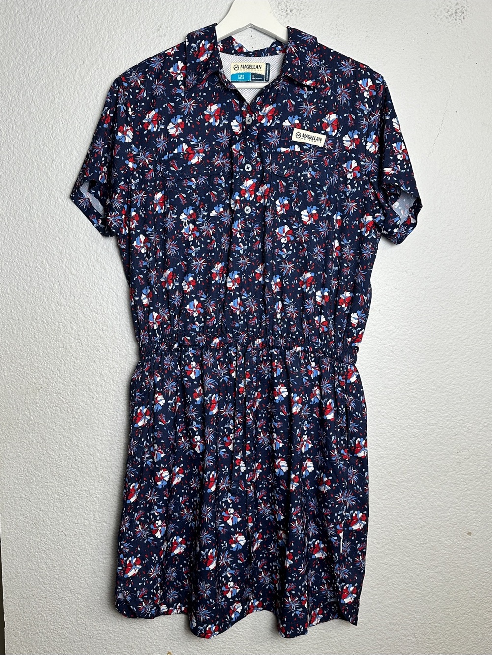 Magellan Outdoors Women’s Dress Drawstring Waist Pockets Red White Blue Large